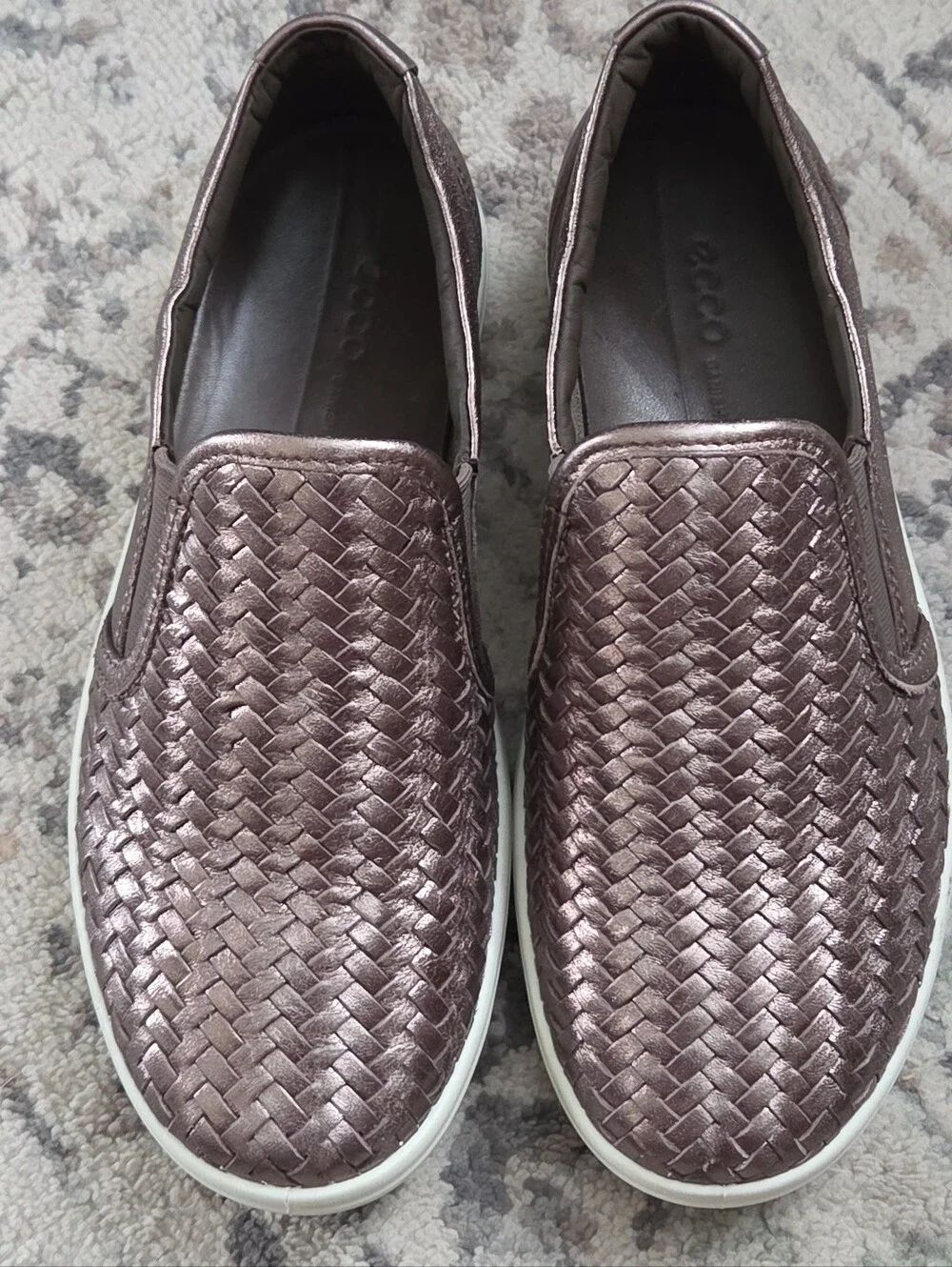 ECCO Soft 7 Woven Stone Metallic Leather Slip On 2.0 Sneaker Size 4/4.5
